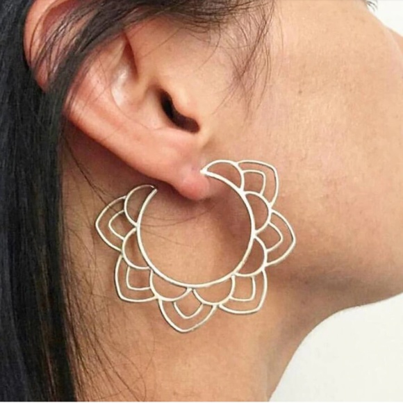 Boho Indie Floral Layered Hoop Gold/Silver Earring - Picture 1 of 7